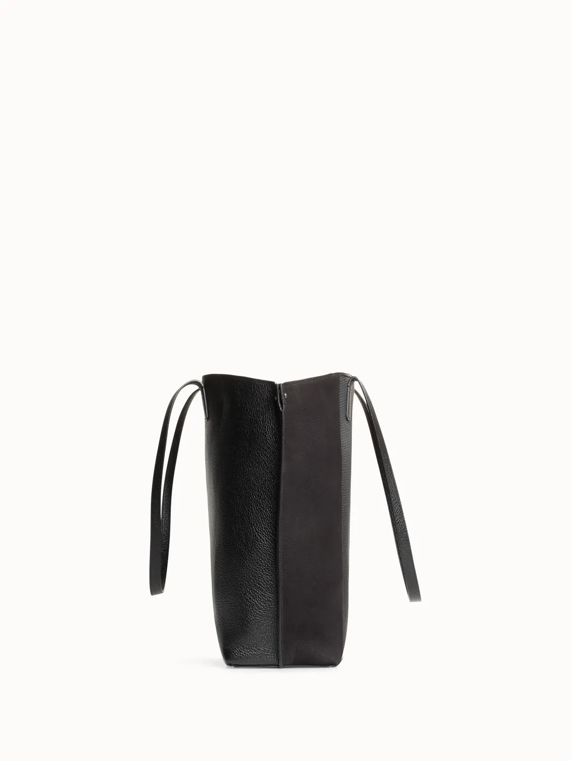 Ai Medium Shoulder Tote