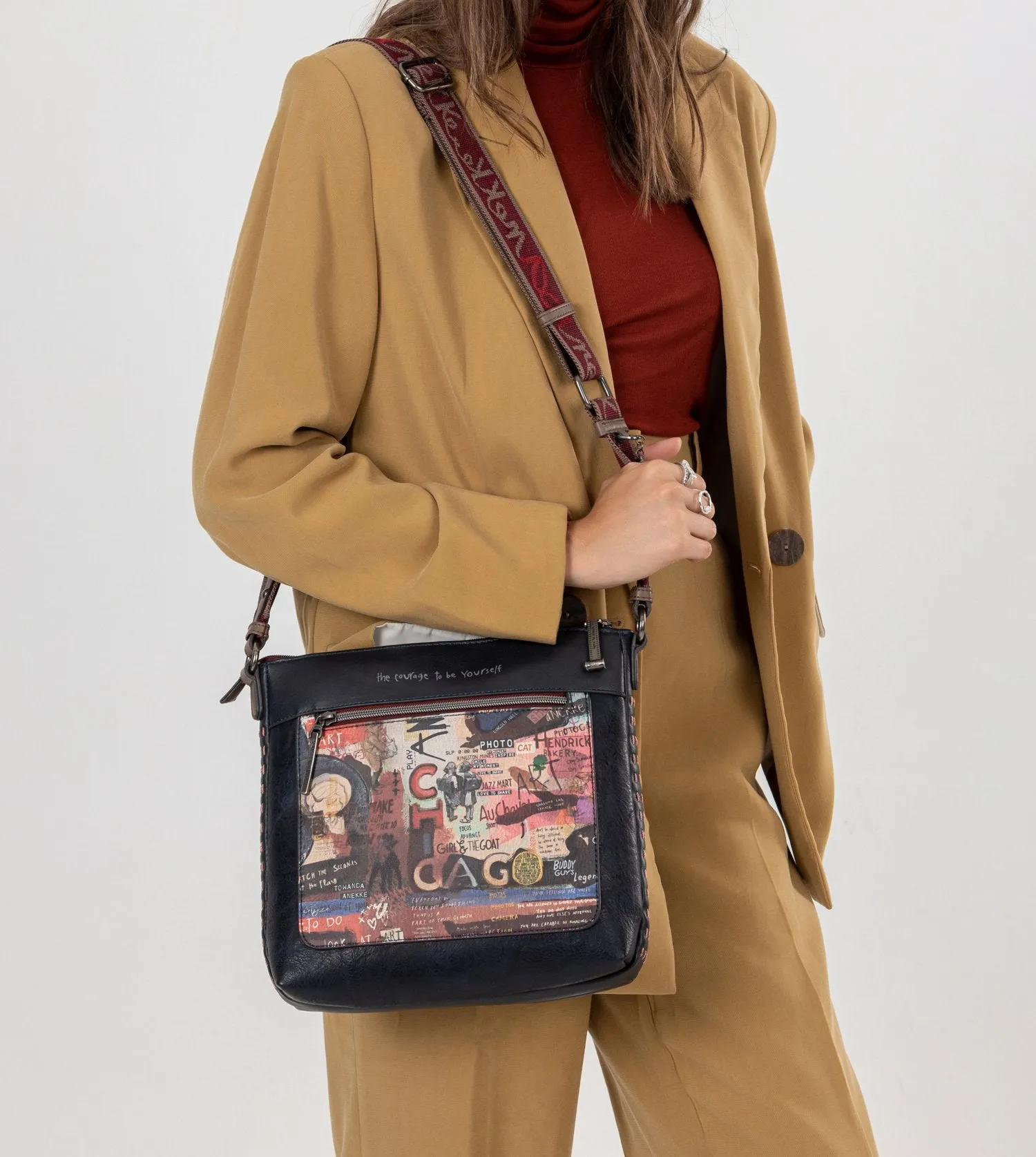 City Art crossbody bag with a pocket