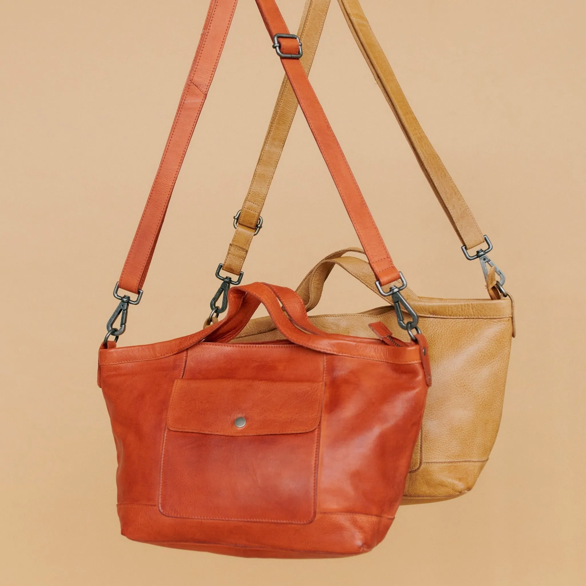 Claire Tote/Crossbody