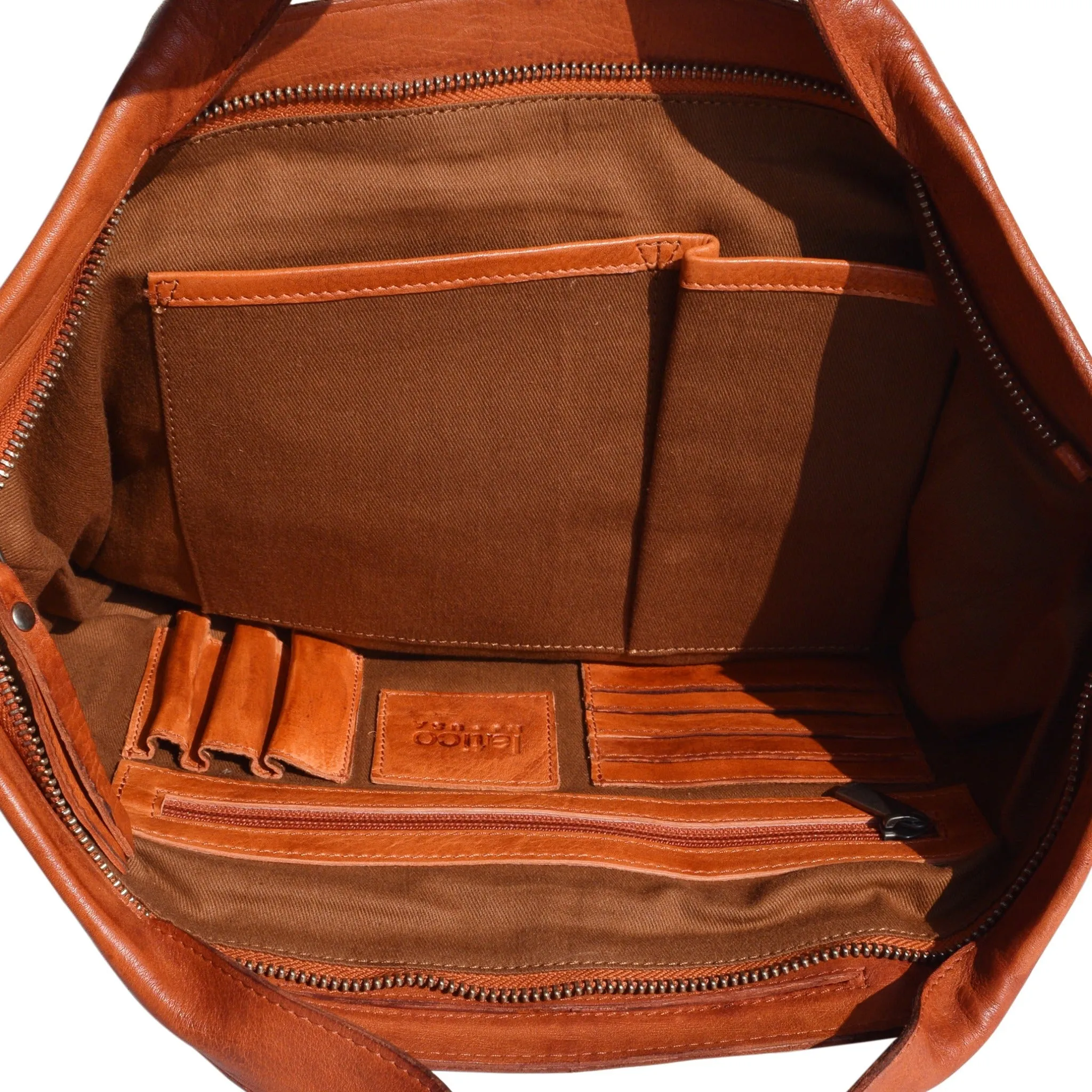 Claire Tote/Crossbody