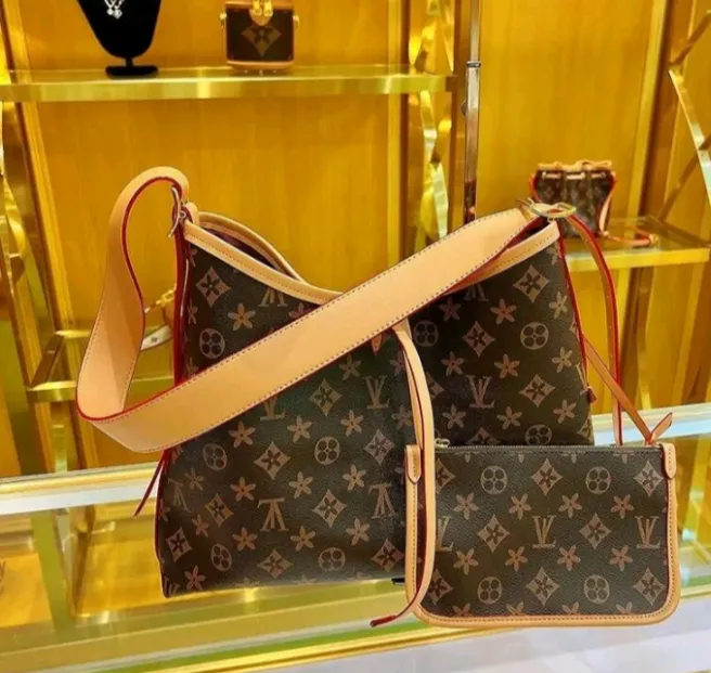 LOUIS VUITTON Luxury Handbag Purse