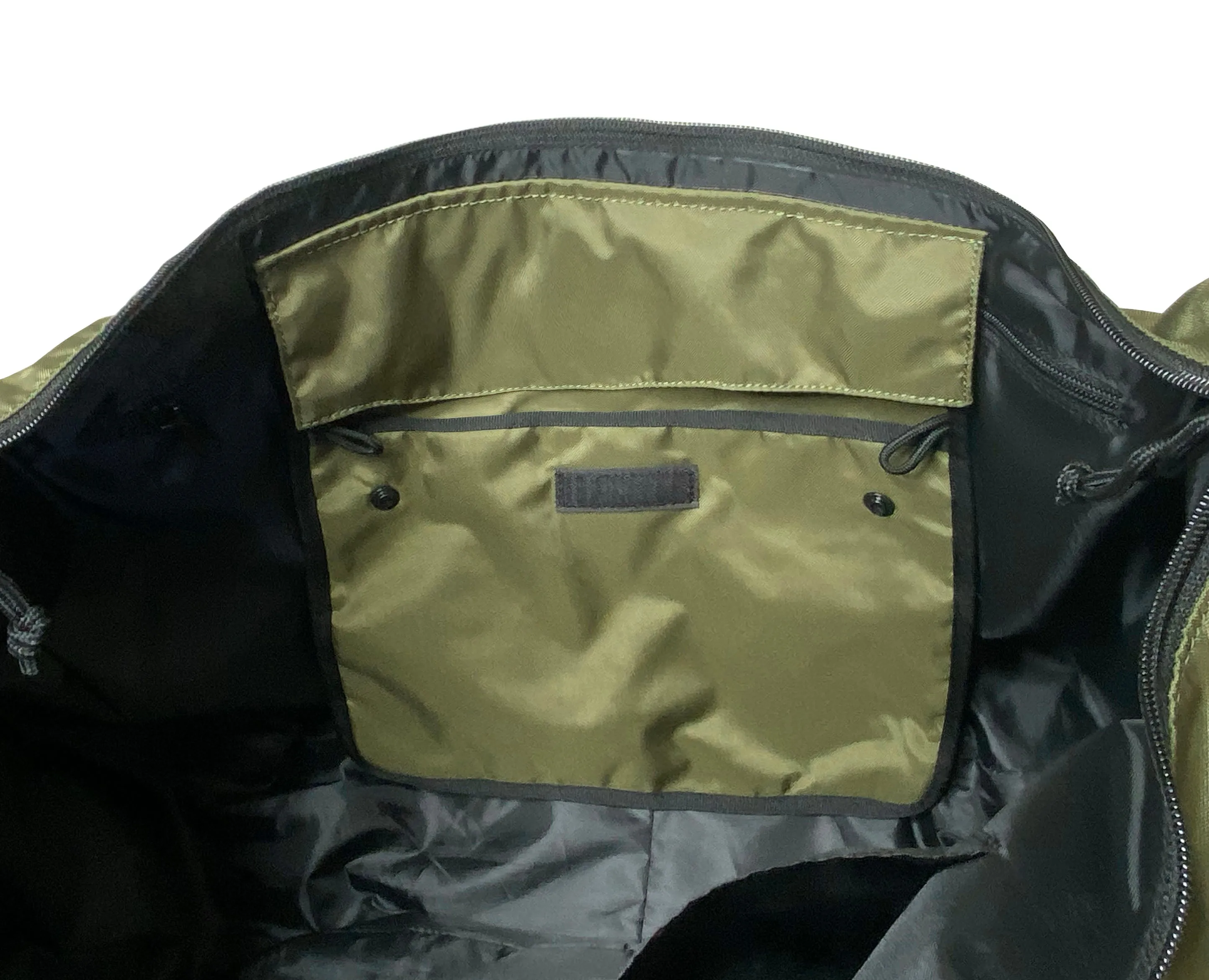 <A 000a001a68a> City Messenger Bag