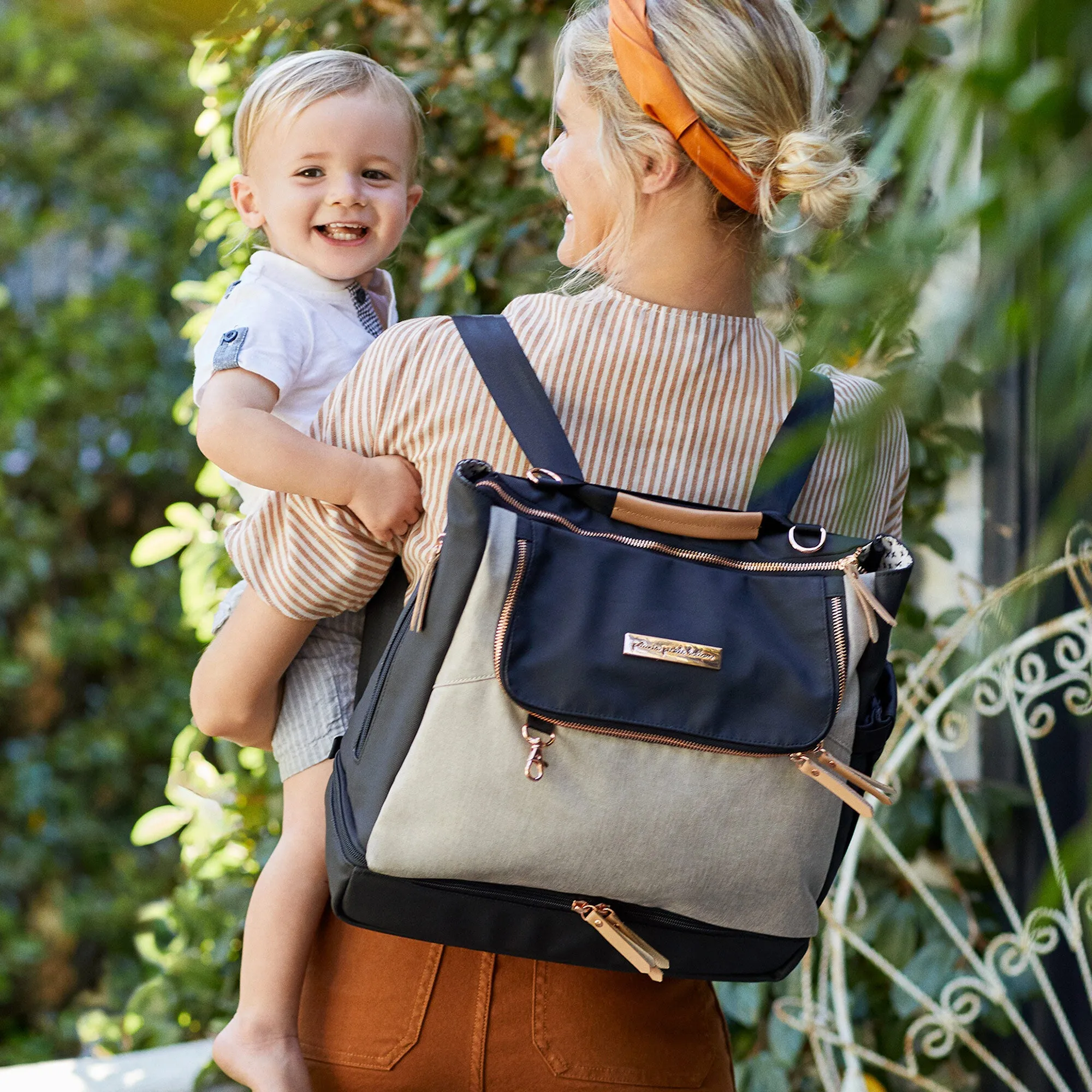 Petunia Pickle Bottom - Pivot Pack - Sand/Black